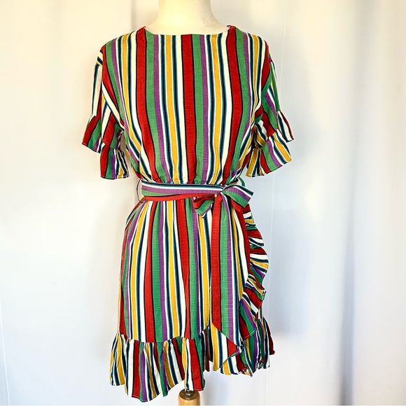 LOST + WANDER ANTHROPOLOGIE MULTI STRIPE FLUTTER RUFFLE SLEEVE AND HEM NWT! SzS - Picture 13 of 13